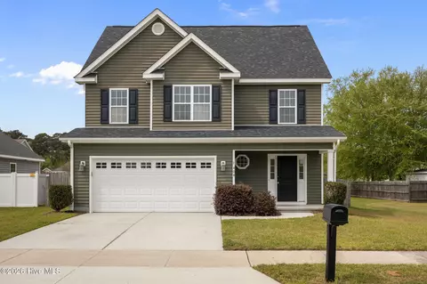 404 Knoll Cir, Greenville, NC 27858