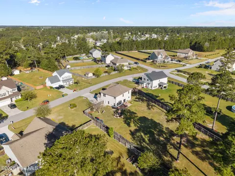 View/Area - 303 Merrick Way, Hubert, NC 28539 photo 8 of 9