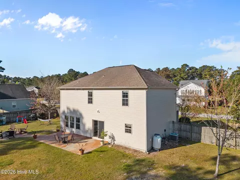 View/Area - 303 Merrick Way, Hubert, NC 28539 photo 4 of 9