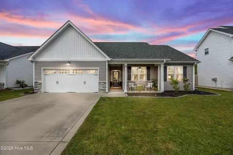 2120 Blue Bonnet Cir, Castle Hayne, NC 28429