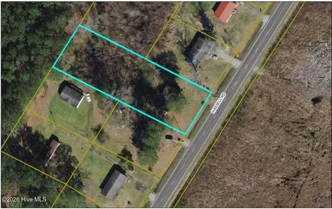 6688 Hassell Rd, Robersonville, NC 27871