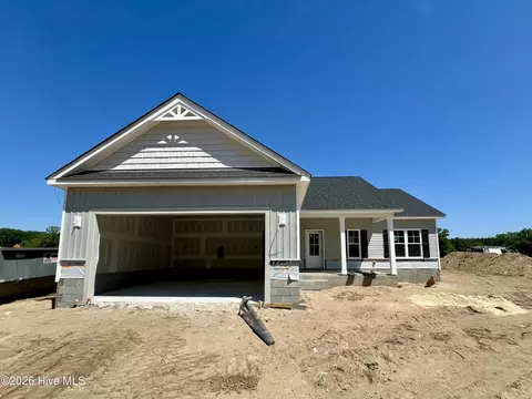 413 Creeks Edge Dr, Pikeville, NC 27863