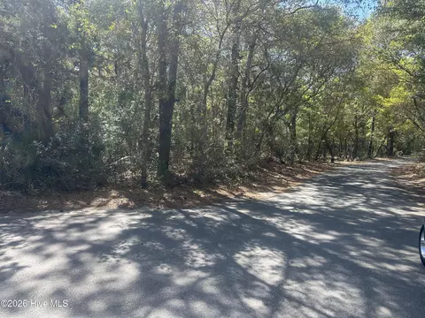 31 Fort Holmes Trl, Bald Head Island, NC 28461