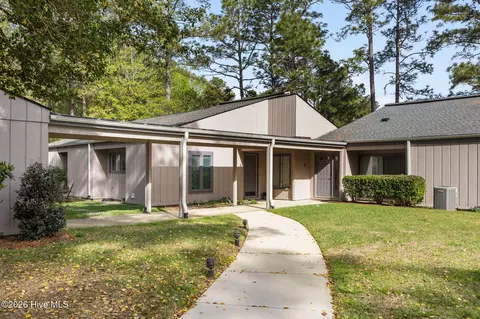 53 Cardinal Dr # A, Whispering Pines, NC 28327