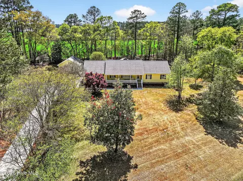 1912 Mallard Rd, Greenville, NC 27858
