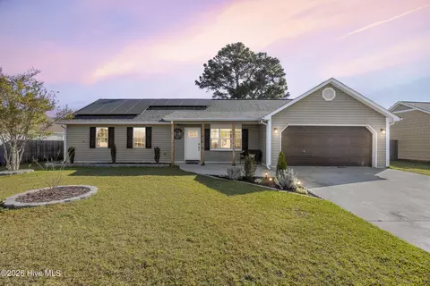 503 Amber Ave, Hubert, NC 28539