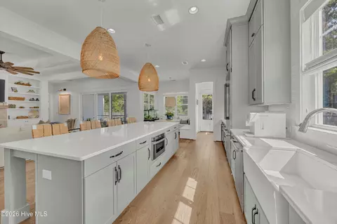 Kitchen - 207 Loder Ave, Wilmington, NC 28409 photo 5 of 6