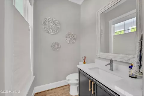 Bath - 207 Loder Ave, Wilmington, NC 28409 photo 1 of 8