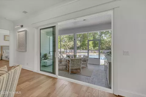 Exterior - 207 Loder Ave, Wilmington, NC 28409 photo 5 of 14