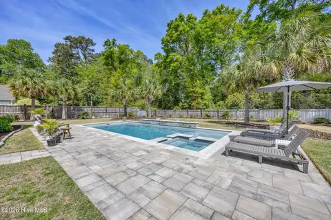Exterior - 207 Loder Ave, Wilmington, NC 28409 photo 10 of 14