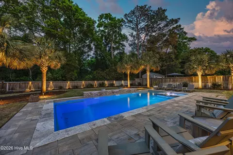 Exterior - 207 Loder Ave, Wilmington, NC 28409 photo 11 of 14