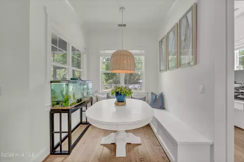 Dining - 207 Loder Ave, Wilmington, NC 28409 photo 5 of 6