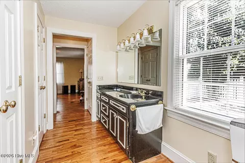 Bath - 214 E Nash St, Spring Hope, NC 27882 photo 3 of 3