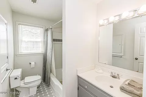 Bath - 214 E Nash St, Spring Hope, NC 27882 photo 2 of 3