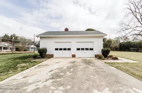 Exterior - 214 E Nash St, Spring Hope, NC 27882 photo 2 of 8