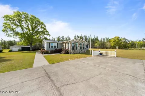 1292 Boyd Lake Rd, Hamlet, NC 28345