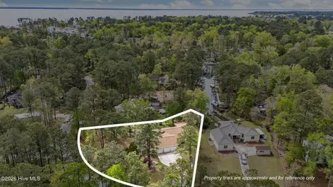 106 Whittaker Point Rd, Oriental, NC 28571
