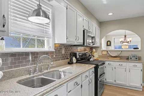 Kitchen - 153 Shell Dr, Grandy, NC 27939 photo 3 of 5