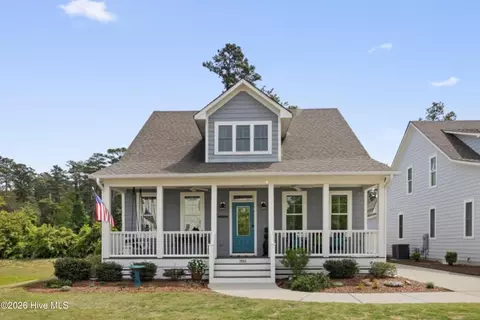380 Manning Sq, Southern Pines, NC 28387