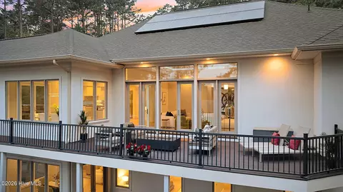Exterior - 100 El Dorado St, Pinehurst, NC 28374 photo 3 of 16