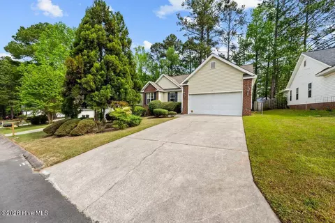 118 Kensington Way, Aberdeen, NC 28315