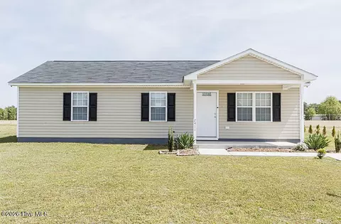 2411 Heath Ln, Tarboro, NC 27886