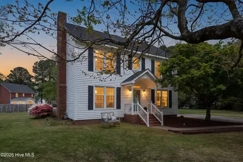 2305 N Miller Cir, Winterville, NC 28590