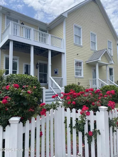 1523 Island Marina Dr, Carolina Beach, NC 28428