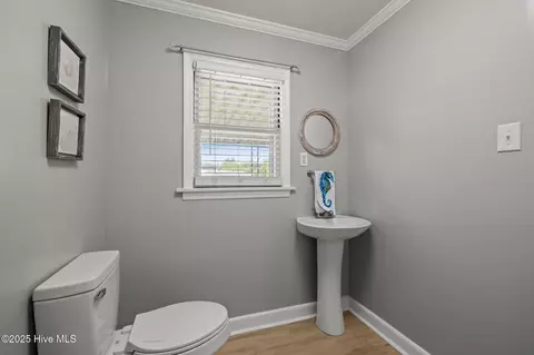 Bath - 376 Shell Rd, Atlantic, NC 28511 photo 1 of 4