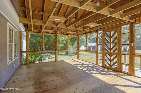 Exterior - 376 Shell Rd, Atlantic, NC 28511 photo 6 of 13