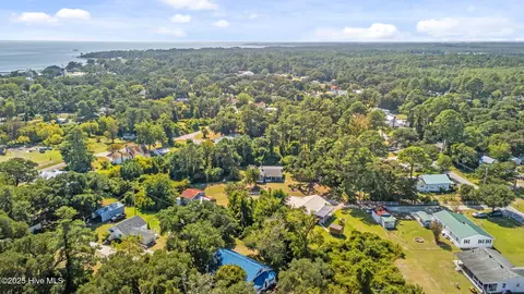 View/Area - 376 Shell Rd, Atlantic, NC 28511 photo 3 of 4