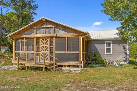 Exterior - 376 Shell Rd, Atlantic, NC 28511 photo 11 of 13