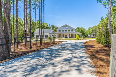 532 Lucas Rd, West End, NC 27376