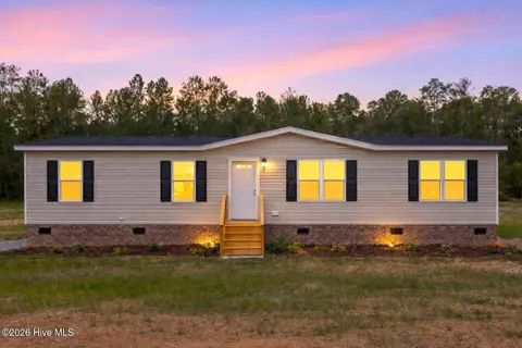 1755 Lynch Rd, Hollister, NC 27844