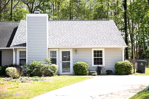 137 Pheasant Ct, Rocky Mount, NC 27804