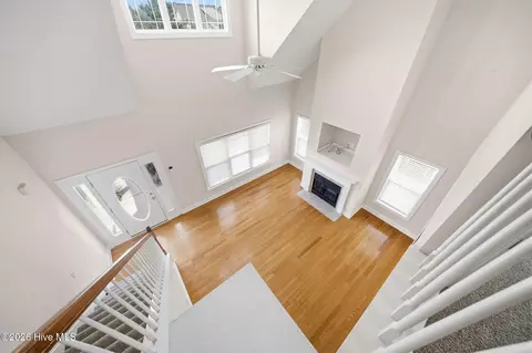 Living - 102 Phoebee Ct, Hampstead, NC 28443 photo 14 of 16