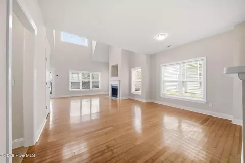 Living - 102 Phoebee Ct, Hampstead, NC 28443 photo 11 of 16