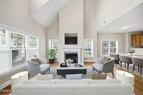 Living - 102 Phoebee Ct, Hampstead, NC 28443 photo 7 of 16