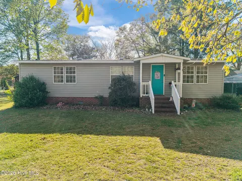 2298 Tulls Creek Rd, Moyock, NC 27958