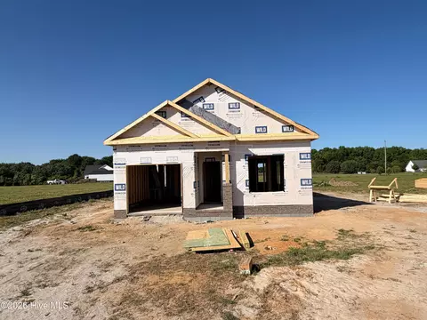 156 Longfield Ct, Dunn, NC 28334 photo 2