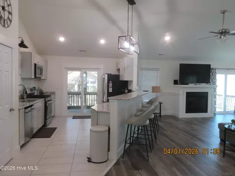 Kitchen - 861 Ivory Ct, Corolla, NC 27927 photo 1 of 4