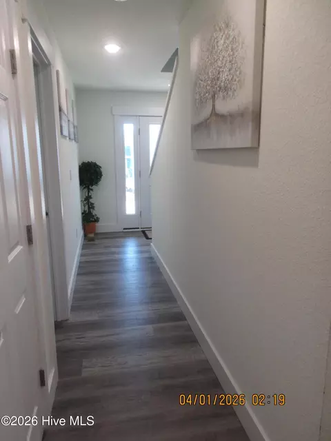 Entry Way - 861 Ivory Ct, Corolla, NC 27927 photo 3 of 4