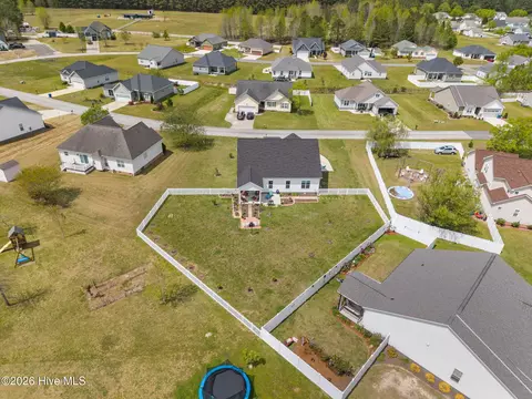 View/Area - 231 Eureka Ave, Washington, NC 27889 photo 3 of 9