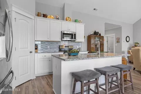 Kitchen - 231 Eureka Ave, Washington, NC 27889 photo 2 of 4