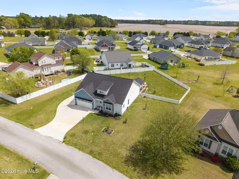 View/Area - 231 Eureka Ave, Washington, NC 27889 photo 1 of 9