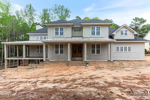48 Glasgow Dr, Pinehurst, NC 28374