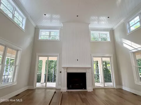 Living - 48 Glasgow Dr, Pinehurst, NC 28374 photo 1 of 9