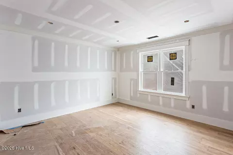 Bedroom - 48 Glasgow Dr, Pinehurst, NC 28374 photo 4 of 12