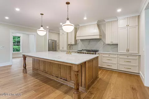 Kitchen - 48 Glasgow Dr, Pinehurst, NC 28374 photo 2 of 7