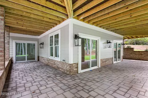 Exterior - 48 Glasgow Dr, Pinehurst, NC 28374 photo 6 of 10